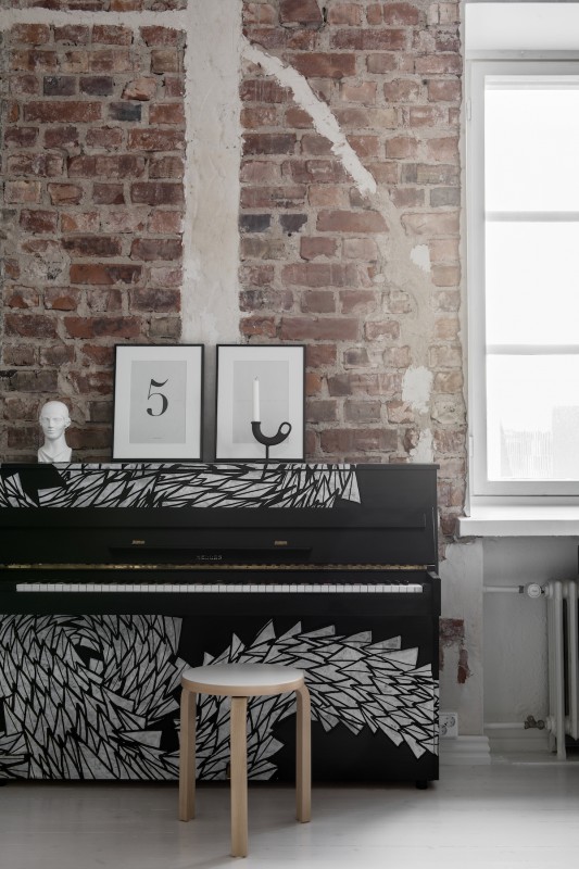 Монохромный интерьер апартаментов в Стокгольме