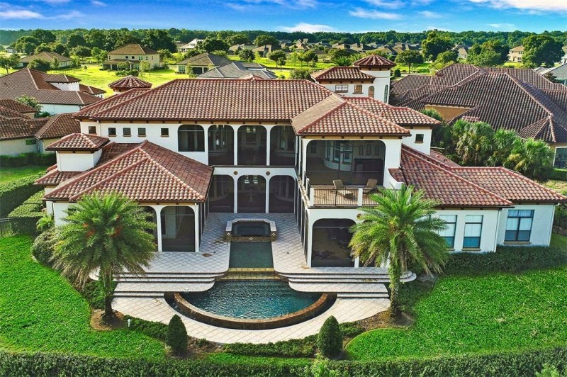 Роскошный особняк в Сорренто, штат Флорида Роскошный особняк в Сорренто, штат Флорида