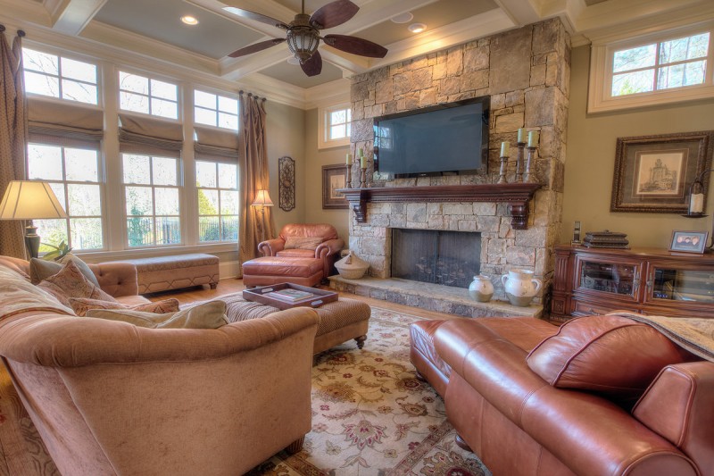 Вневременная элегантность обстановки дома в городе Розуэлл, штат Джорджия