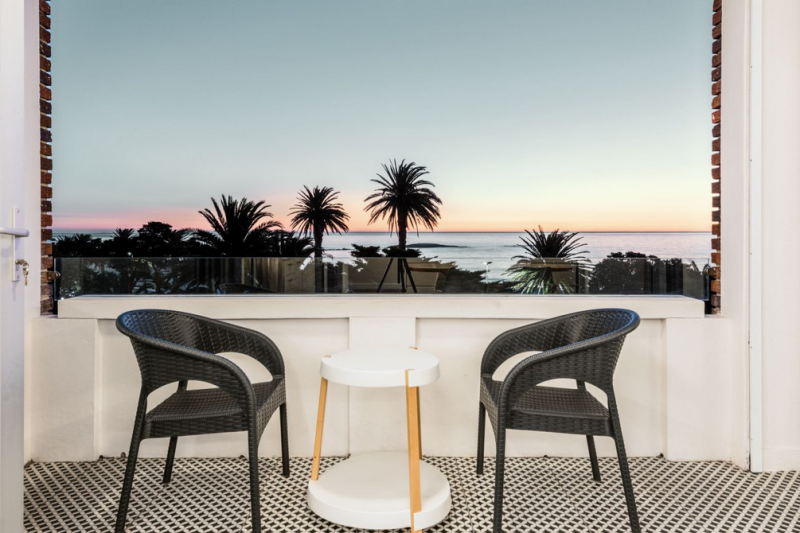 Интерьер уютных апартаментов в Кейптауне Интерьер уютных апартаментов в Кейптауне