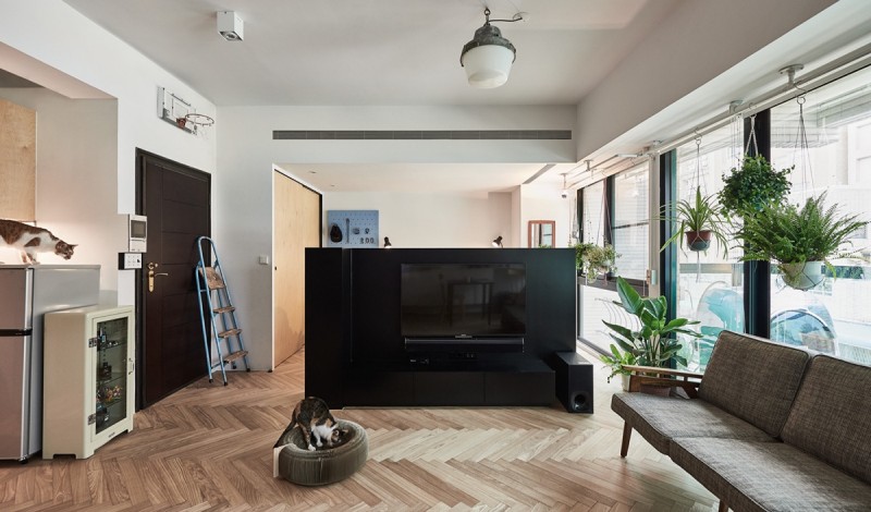 Небольшой функциональный лофт в Тайбэе