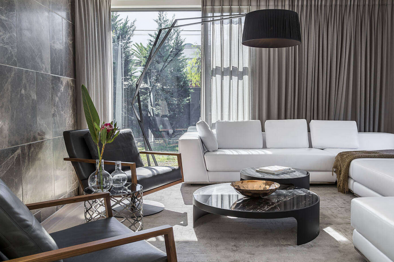 Современный двухэтажный дом, расположенный в Кейптауне, Южная Африка