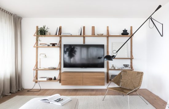 Спокойный и безмятежный интерьер гостиной Спокойный и безмятежный интерьер гостиной