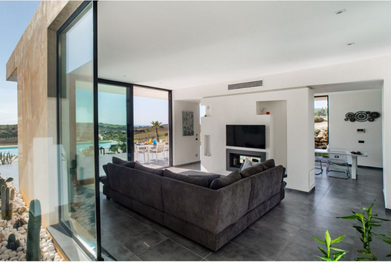 Коттедж с великолепным панорамным видом на Портопало, Сицилия