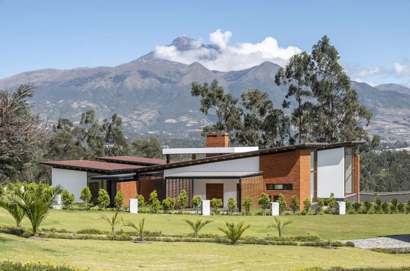 Особняк, расположенный в Отавало, Эквадор