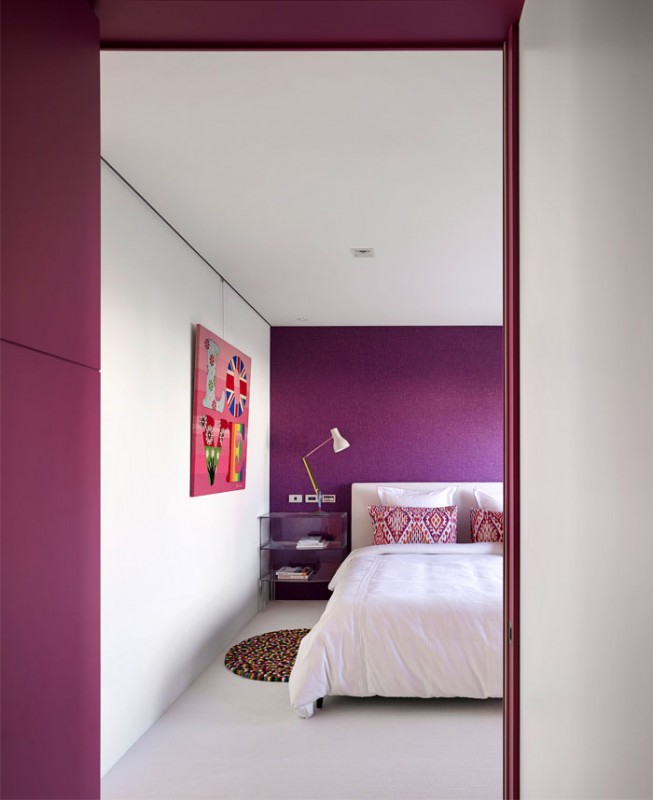 Эффектный дизайн квартиры в ярких тонах