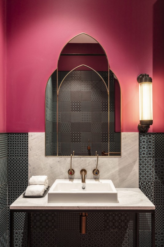 Исторический монастырь 1900-х годов, превращенный в отель