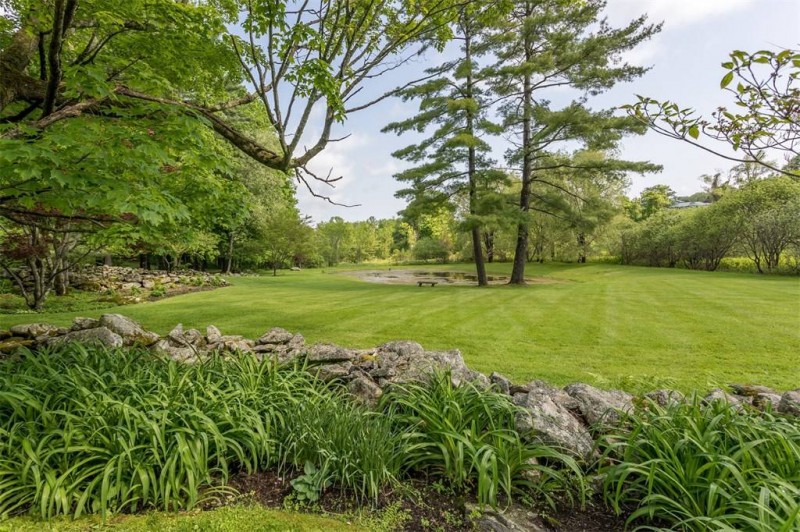 Колониальное старинное поместье в Коннектикуте