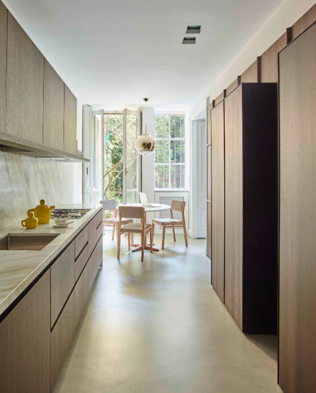 Элементы декора в стиле 50-х в апартаментах в Турине, Италия Элементы декора в стиле 50-х в апартаментах в Турине, Италия