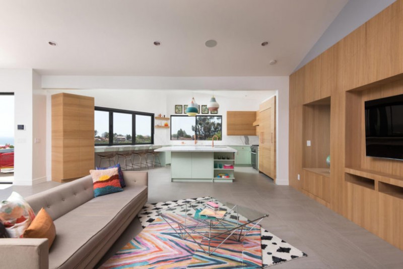 Особняк с открытой планировкой и захватывающим видом на океан в городе Энсинитас, Калифорния Особняк с открытой планировкой и захватывающим видом на океан в городе Энсинитас, Калифорния