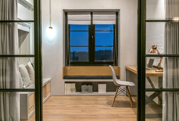 Современная индустриальная динамика в интерьере греческого дома