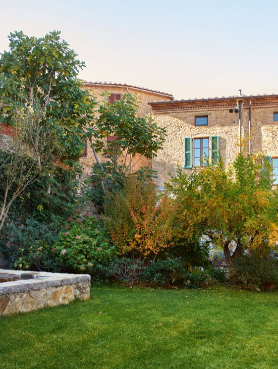 Старинное палаццо в Тоскане, Италия Старинное палаццо в Тоскане, Италия