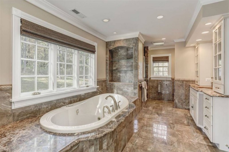 Хорошо обустроенный особняк в Перселлвилле, Вирджиния