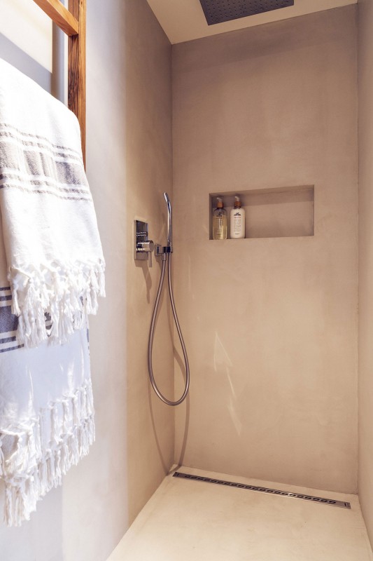 Очаровательная квартира в мансарде с деревянными балками