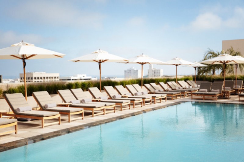 Внутри недавно открывшегося отеля Santa Monica Proper, Калифорния