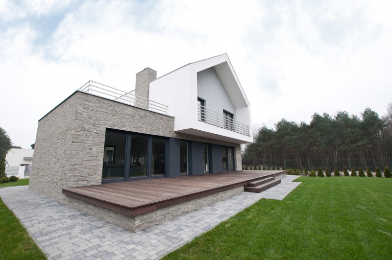 Экстерьер загородного дома