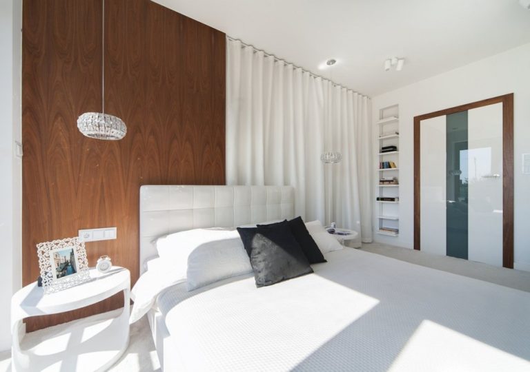 Минималистский дом в Миколуве, Польша