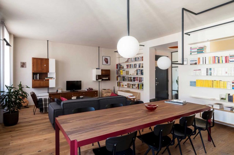 Интерьер просторной квартиры в Турине, Италия Интерьер просторной квартиры в Турине, Италия