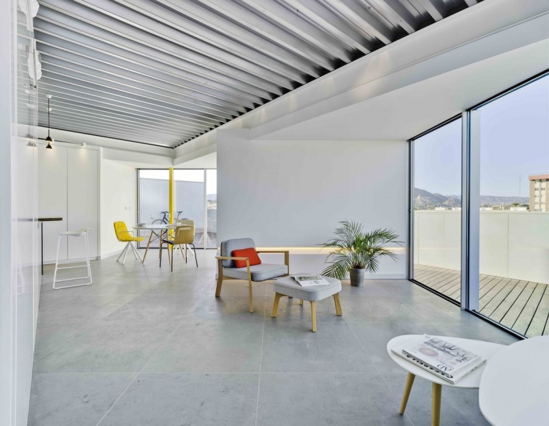 Открытая, светлая и просторная мансарда в Аликанте, Испания Открытая, светлая и просторная мансарда в Аликанте, Испания