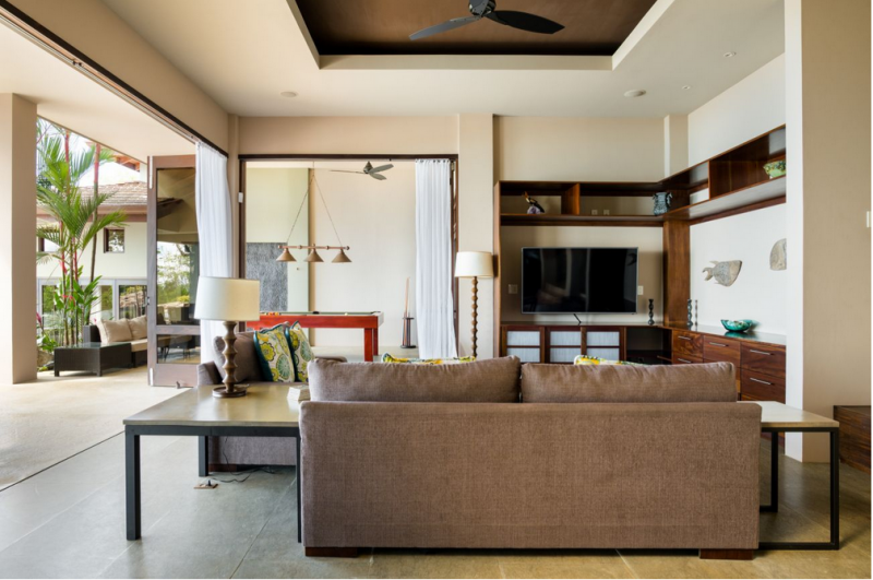 Тропическая вилла, построенная на скале среди джунглей в Коста-Рике Тропическая вилла, построенная на скале среди джунглей в Коста-Рике