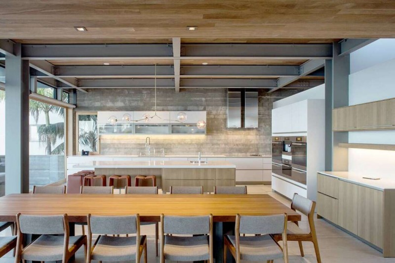 Интерьер пляжной резиденции Интерьер пляжной резиденции