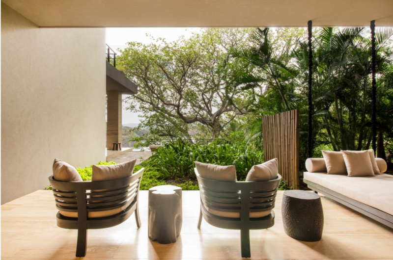 Современная вилла на побережье Тихого океана