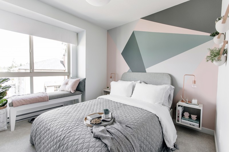 Изящные элементы декора в интерьере очаровательной квартиры