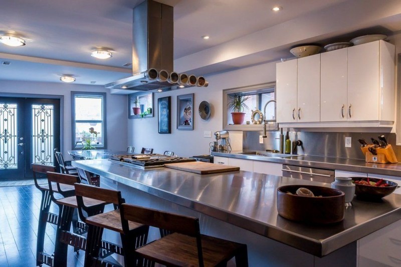 Лофт с готическими акцентами в Торонто