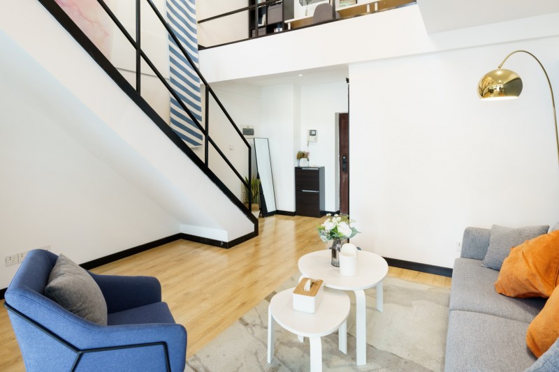 Двухуровневые апартаменты в Чэнду, Китай Двухуровневые апартаменты в Чэнду, Китай