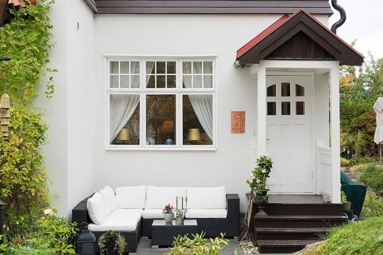 Со вкусом обставленный двухэтажный дом общей площадью 208 м2