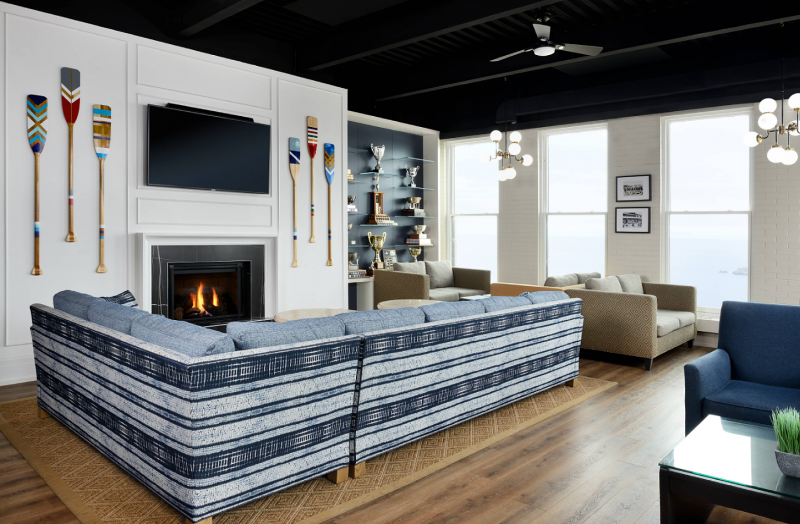 Закрытый клуб любительской спортивной команды в Торонто Balmy Beach Canoe Club