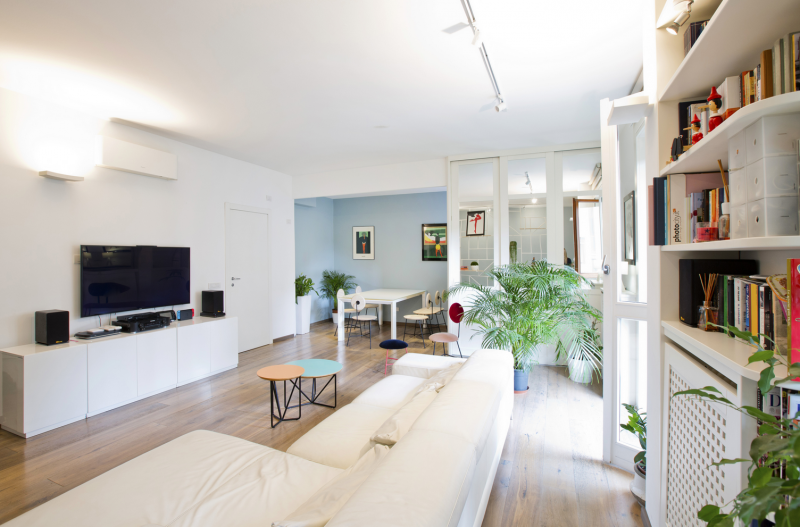 Дизайн интерьера двухуровневых апартаментов в Милане Дизайн интерьера двухуровневых апартаментов в Милане