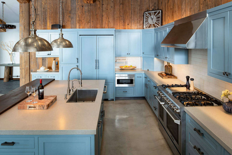 Коттедж, расположенный в Доннере, штат Калифорния