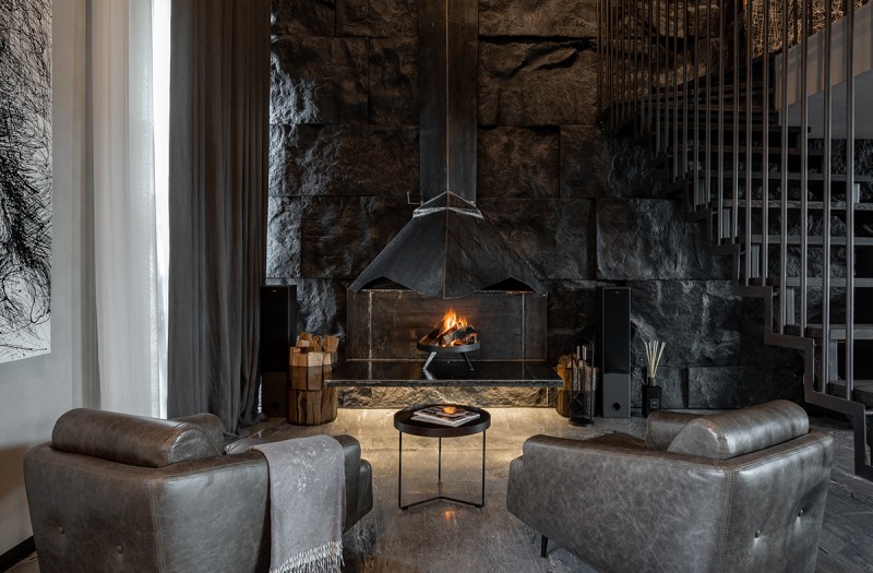 Двухуровневый пентхаус в стиле "брутализм" Двухуровневый пентхаус в стиле "брутализм"