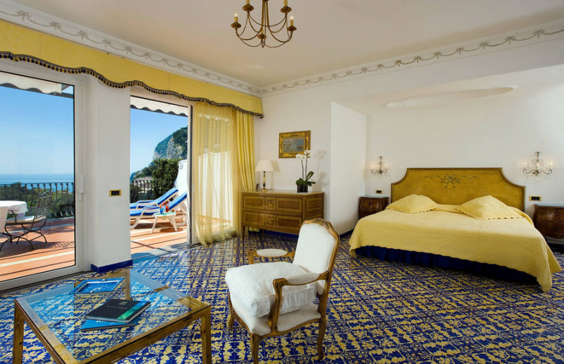 Интерьер отеля Casa Morgano на Капри