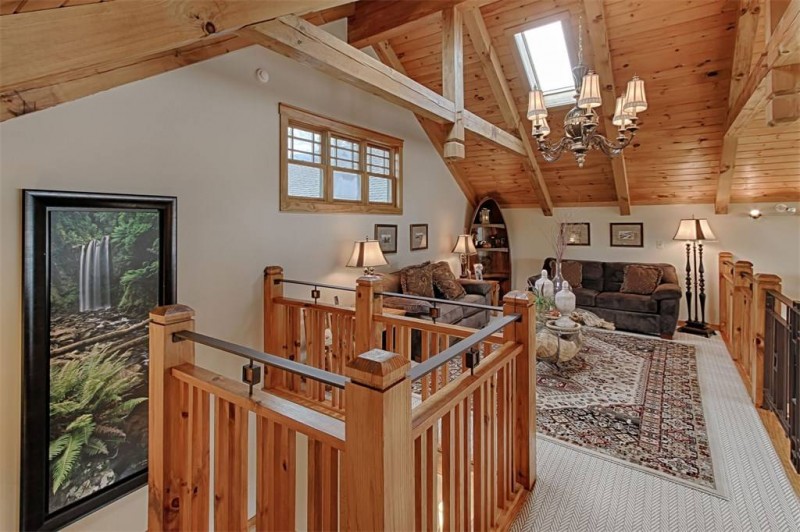 Особняк у озера в городе Батлер, Теннесси