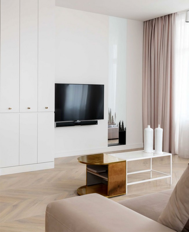 Минималистские цвета и формы в интерьере киевской квартиры