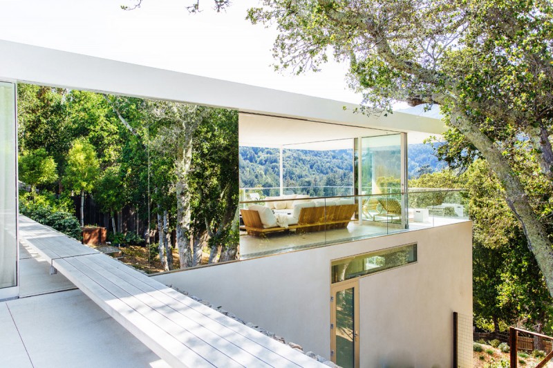 Дом на склоне холма в Ларкспуре, Калифорния