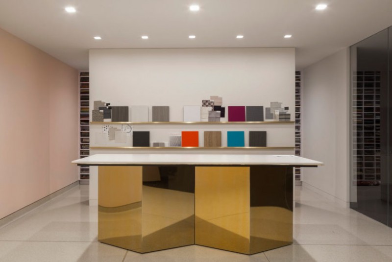 Офис и выставочный зал Knoll в центре Лос-Анджелеса