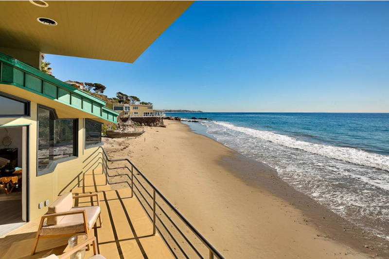 Пляжный дом в Малибу с панорамным видом на Тихий океан Пляжный дом в Малибу с панорамным видом на Тихий океан