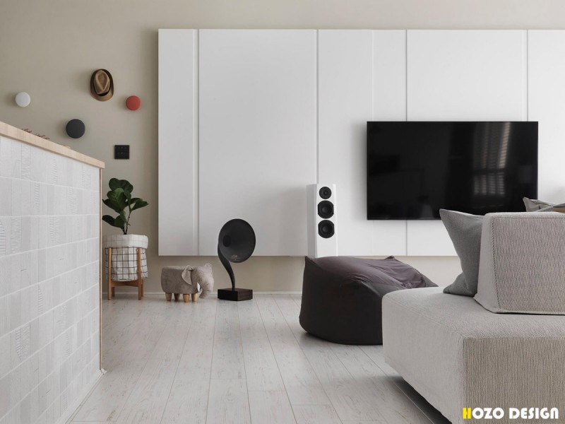 Баланс светлого и темного, нейтрального и цветного, роскоши и простоты в тайваньских апартаментах Баланс светлого и темного, нейтрального и цветного, роскоши и простоты в тайваньских апартаментах