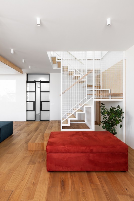 Просторный дом с открытой планировкой