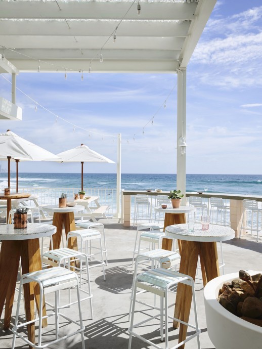 Ресторан Burleigh Pavilion в Берли-Хедс, Квинсленд, Австралия