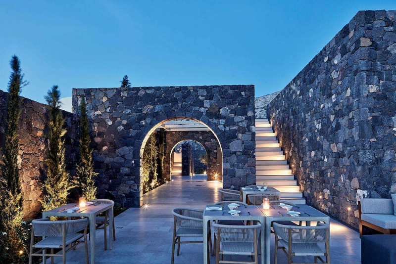 Отель Canaves Oia Epitome 5* на Санторини Отель Canaves Oia Epitome 5* на Санторини