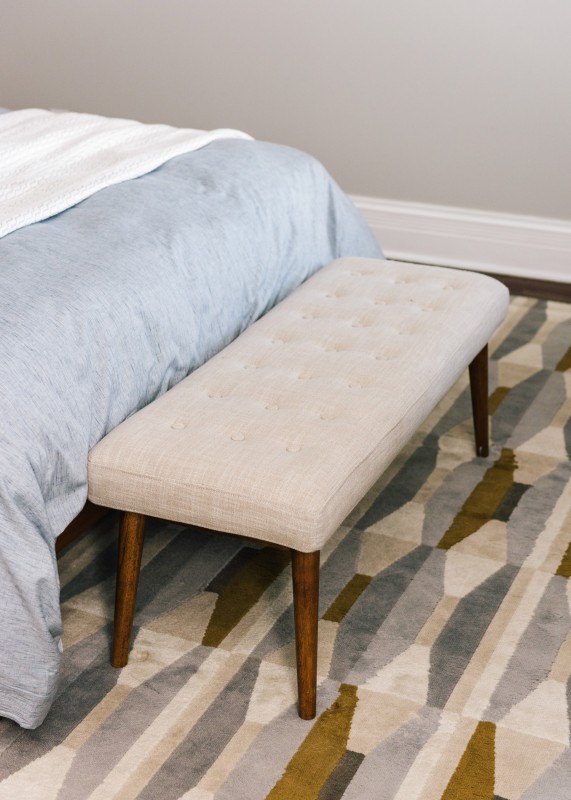 Прохладные цвета и медные акценты в интерьере просторных чикагских апартаментов Прохладные цвета и медные акценты в интерьере просторных чикагских апартаментов