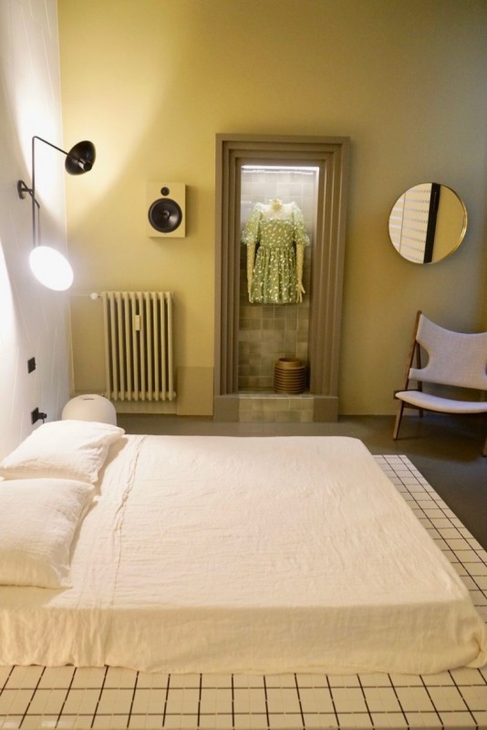 Оригинальное декорирование плиткой квартиры в Милане