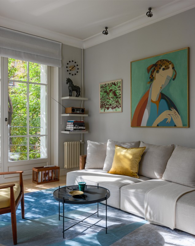 Светлые апартаменты в эклектическом стиле