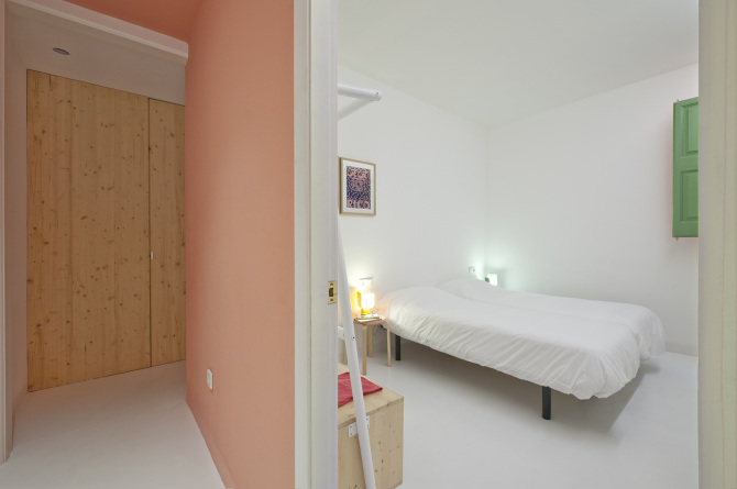 Домик в Испании в стиле модерн