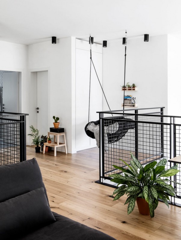 Интерьер дома в индустриальном стиле в Нир-Ам, Израиль Интерьер дома в индустриальном стиле в Нир-Ам, Израиль