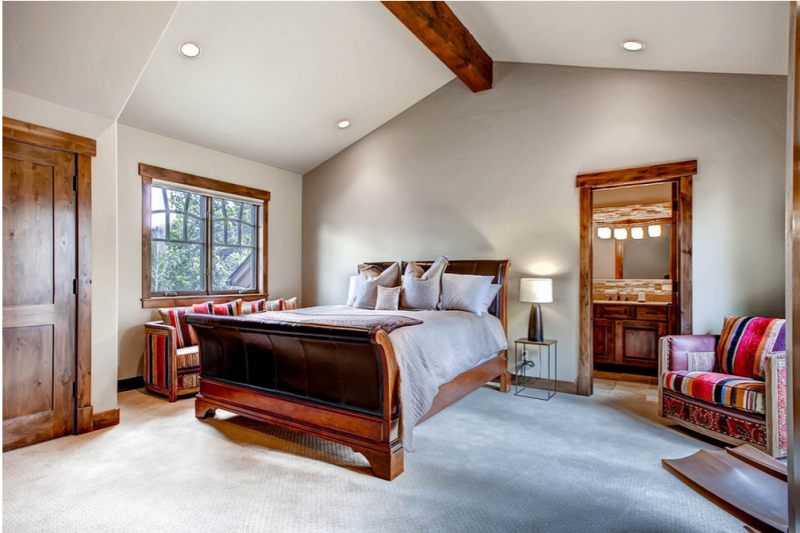 Бревенчатый дом в Брекенридже, Колорадо Бревенчатый дом в Брекенридже, Колорадо